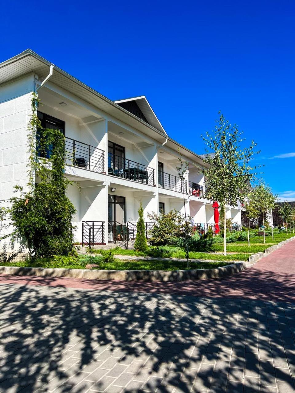 Таунхаус В Baytur Resort 보스테리 외부 사진